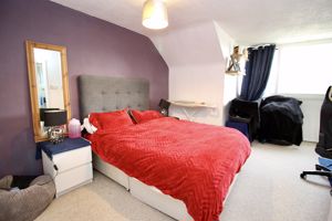Bedroom- click for photo gallery